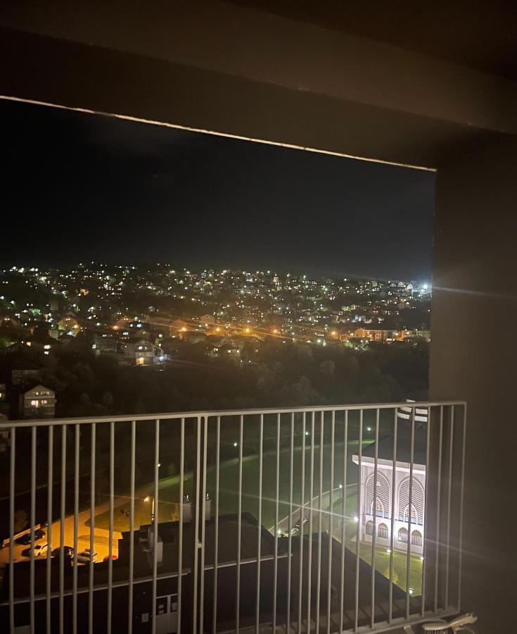 Moderan Apartman I Sigurna Besplatna Garaza Sarajevo