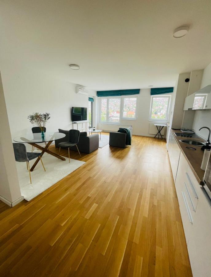 Apartment Moderan Apartman I Sigurna Besplatna Garaza Sarajevo